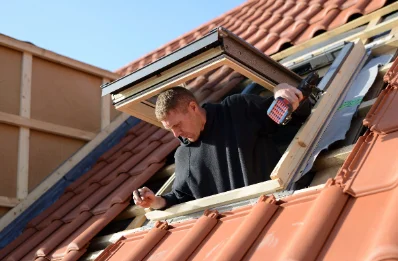 Pose de fenêtres de toit Velux aux Authieux-du-Puits